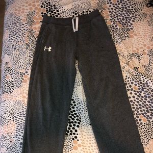 Youth XL/ Women S Under Armor SweatPants